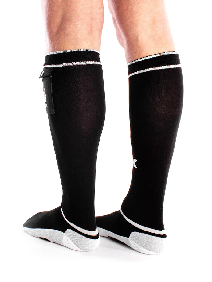 https://www.poppers.com/images/product_images/popup_images/brutus-fuck-party-socks-with-pocket-black__3.jpg