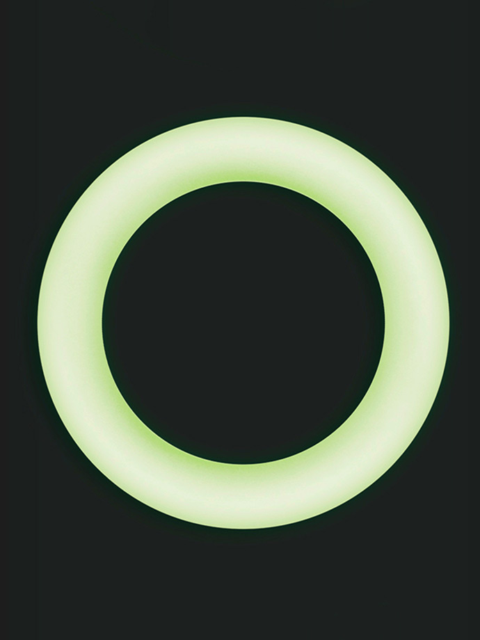 https://www.poppers.com/images/product_images/popup_images/nsnovelties-halo-glow-in-the-dark-cockring-small__1.jpg