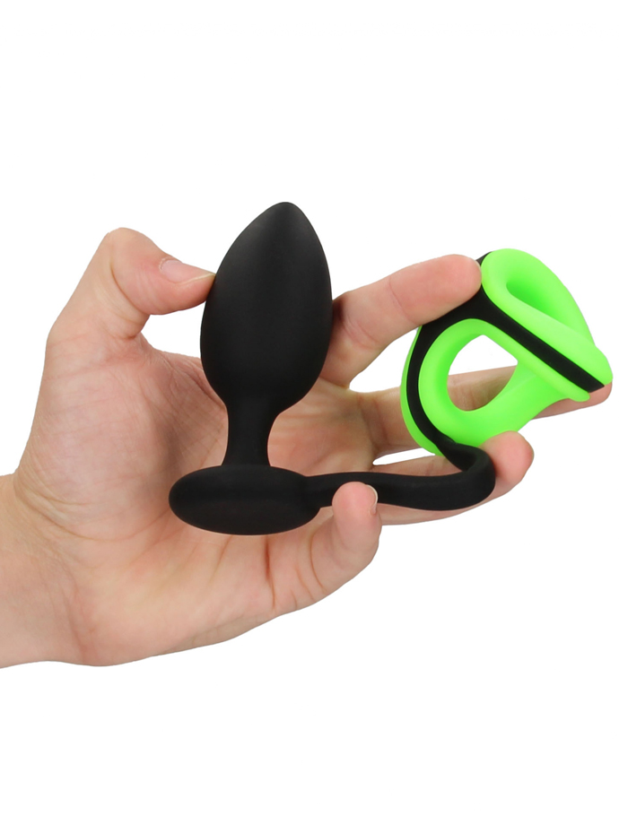 https://www.poppers.com/images/product_images/popup_images/ouch-buttplug-cockring-ballstrap-glow-in-the-dark__4.jpg